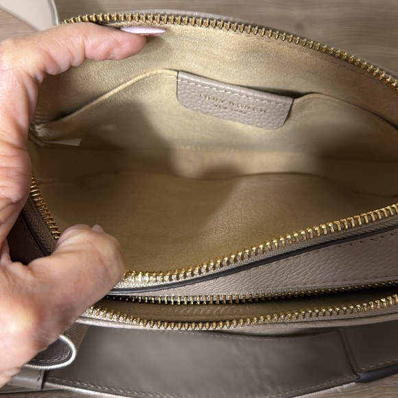 Tory Burch Mini Miller Leather Crossbody in Fresh Clay NWT - Picture 8 of 10